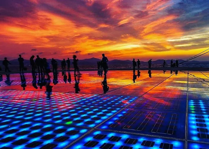 Hostal The Lazy Monkey & Zadar